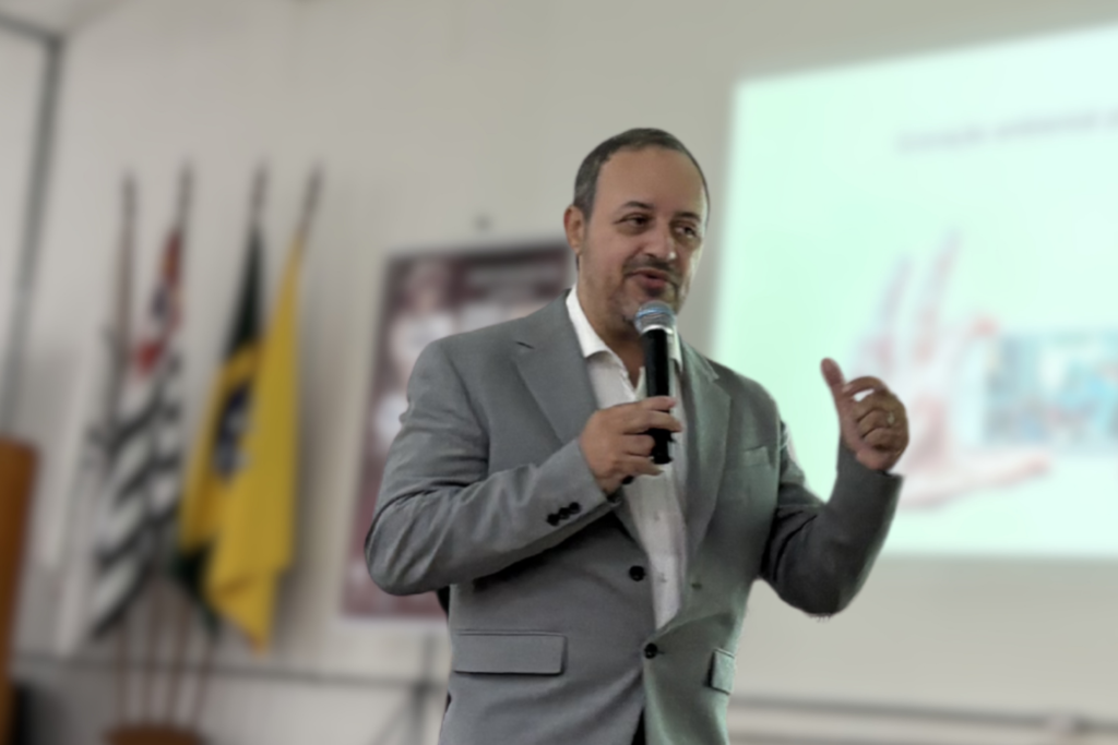 treinamento em smart cities e segurança de dados